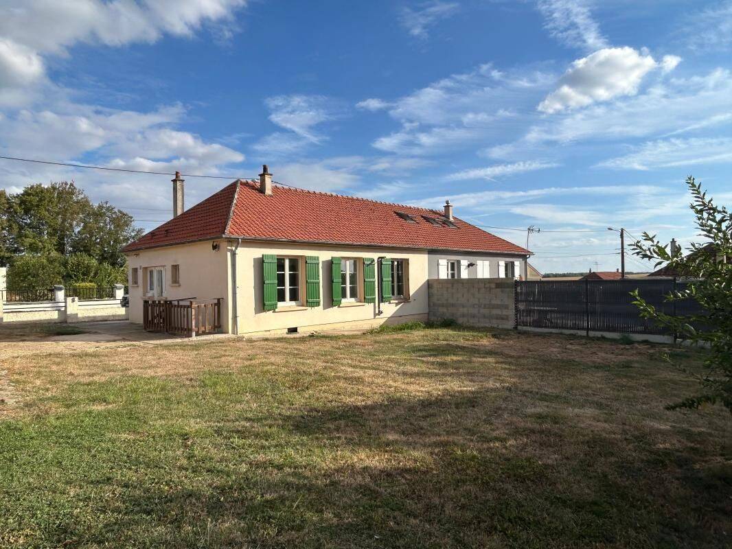 Maison 4 pièces 64 m² · à Vermand · 64 m² · 125 900 €