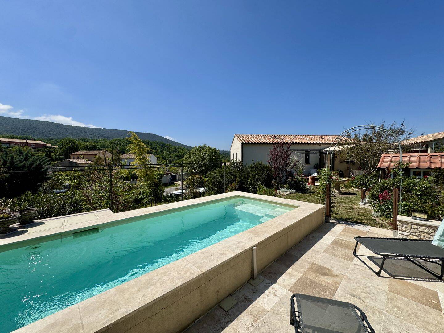 Maison 4 pièces 110 m² · à Villes-sur-Auzon · 110 m² · 399 000 €