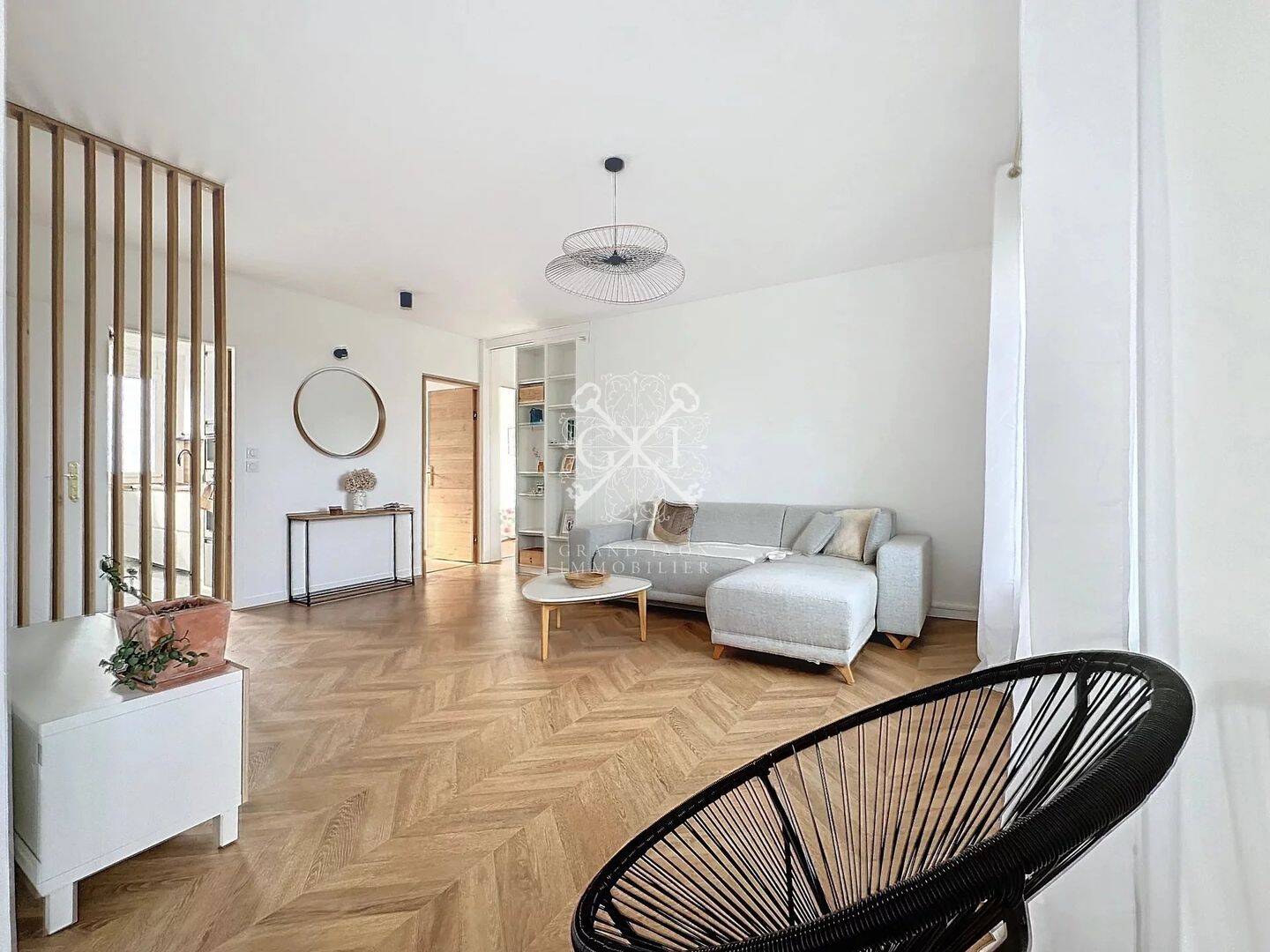 Appartement 3 pièces 73 m² · à Caluire-Et-Cuire · 72,5 m² · 1 387 €