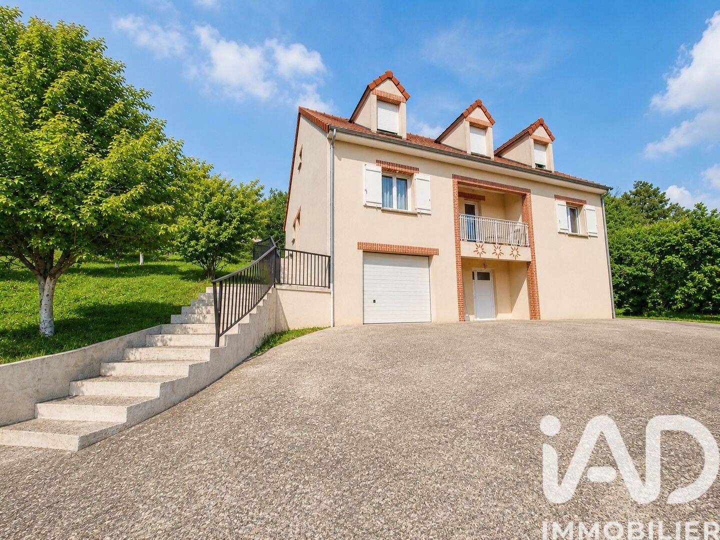Maison 7 pièces 180 m² · à Gien · 180 m² · 209 500 €