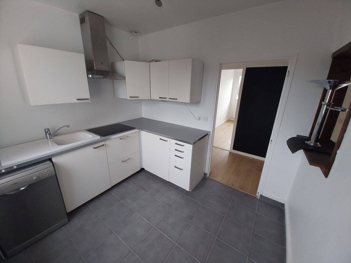 Appartement 3 pièces 64 m² · à Saint-Rémy-lès-Chevreuse · 64,1 m² · 1 050 €/mois