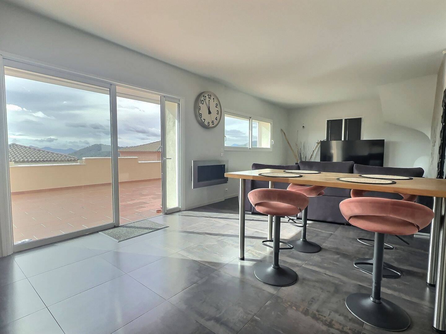 Maison 6 pièces 135 m² · à Pierrefeu-du-Var · 135 m² · 449 000 €
