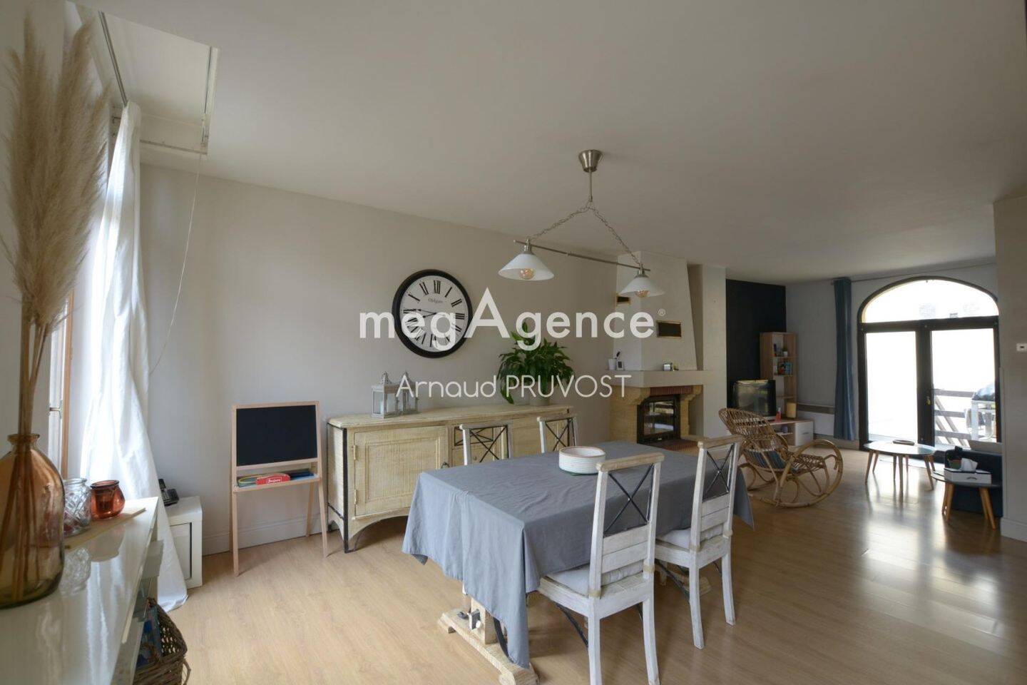 Maison 6 pièces 250 m² · à Sarlat-la-Canéda · 250 m² · 280 000 €