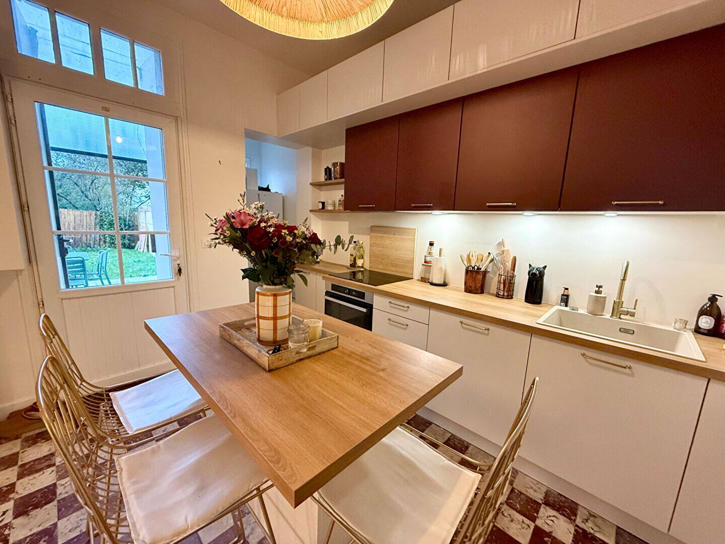 Appartement 3 pièces 49 m² · à Villenave-d'Ornon · 49 m² · 215 000 €