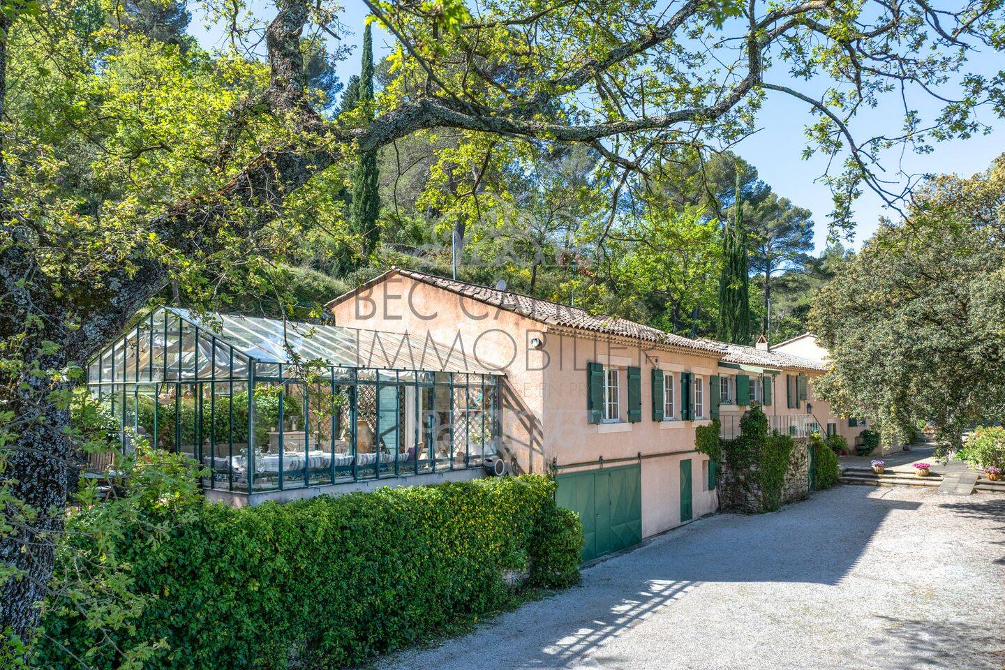 Maison 6 pièces 300 m² · à Aix-en-Provence · 300 m² · 2 620 000 €
