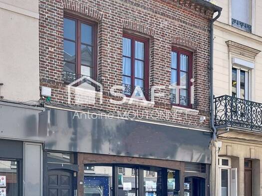 Immeuble à vendre 270 000 € 150 m² Bourg-Achard 27310