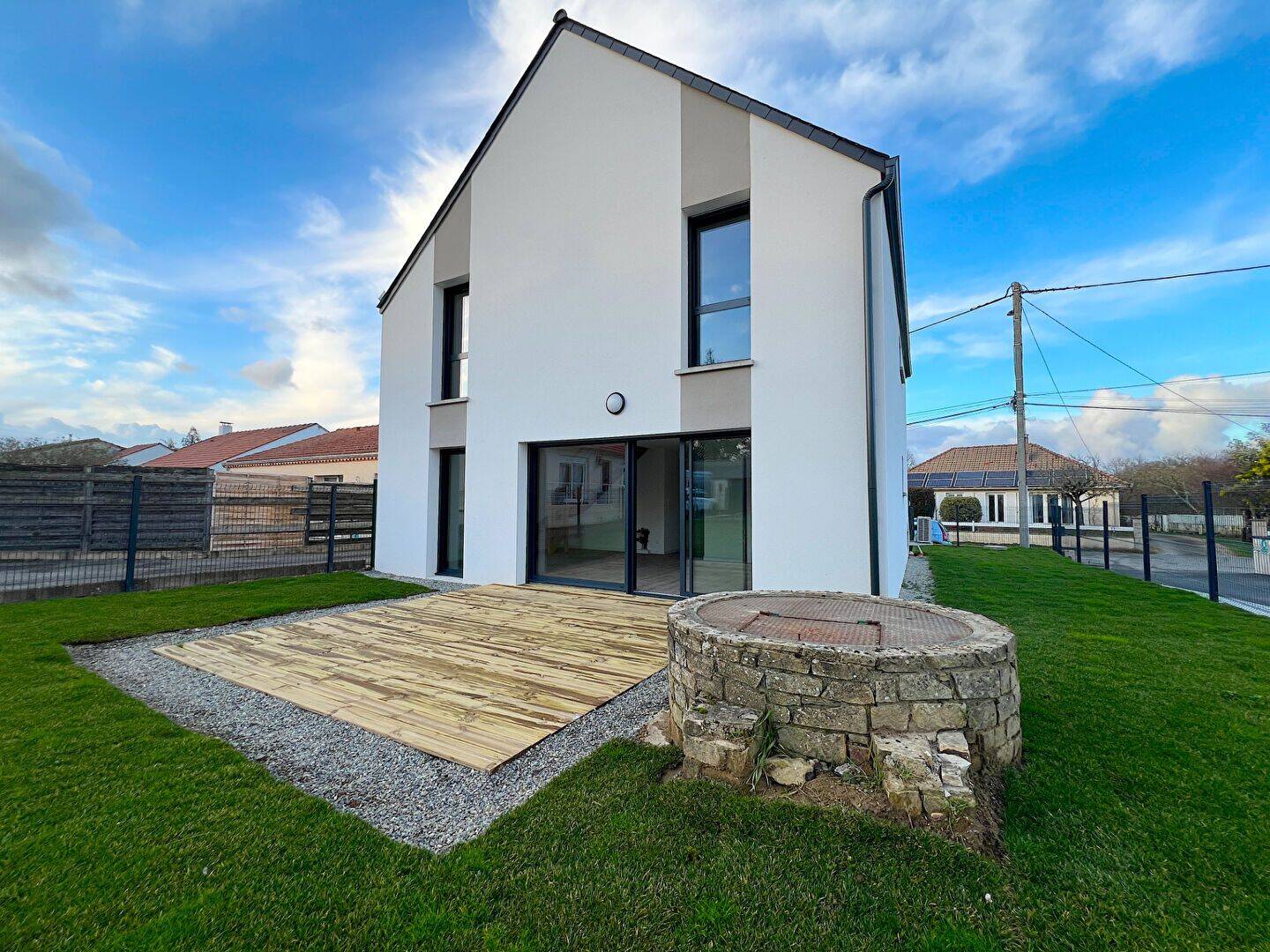 Maison 7 pièces 127 m² · à Bouguenais · 127 m² · 1 350 €/mois