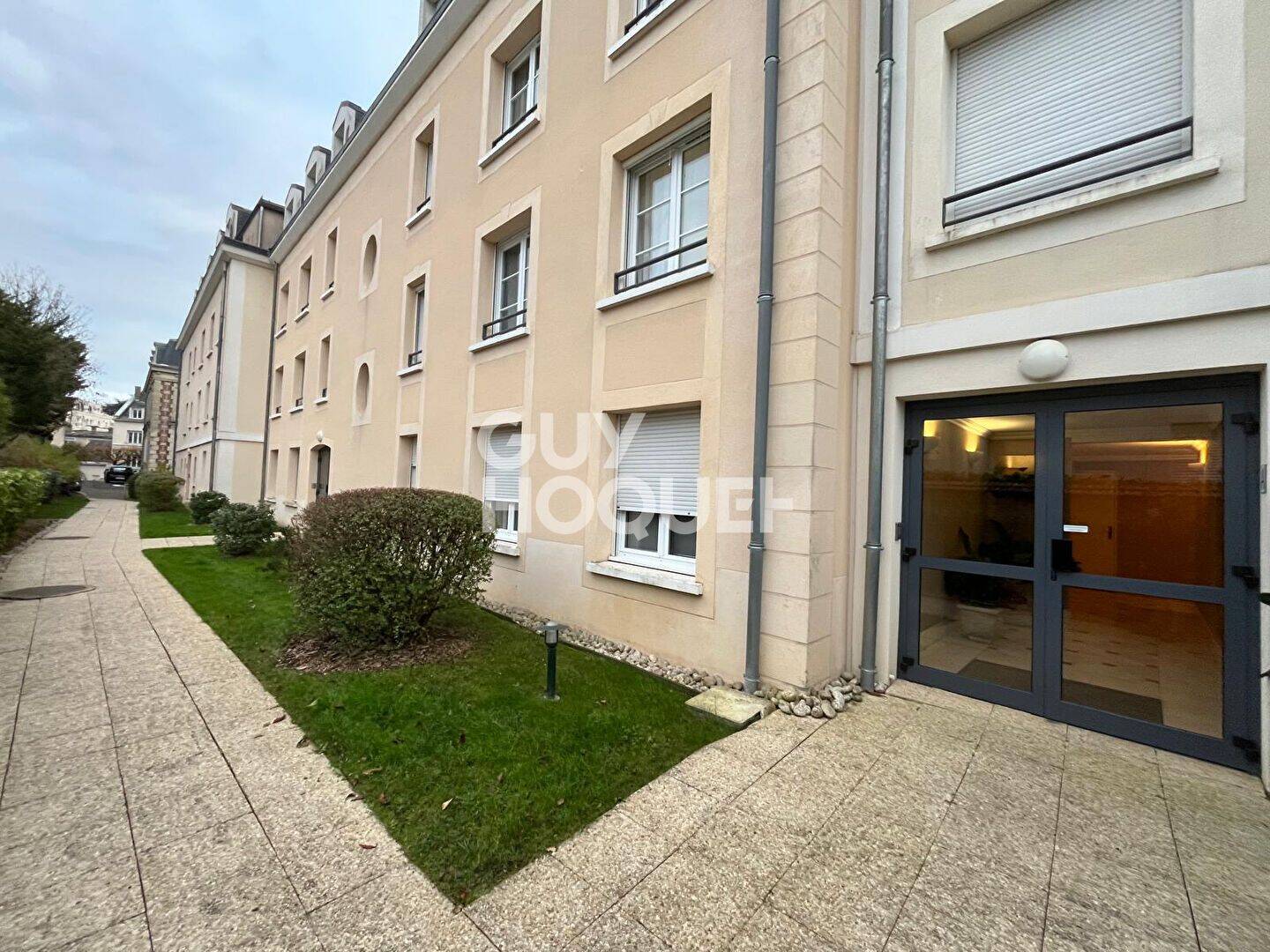 Appartement 3 pièces 80 m² · à Chartres · 80 m² · 246 000 €