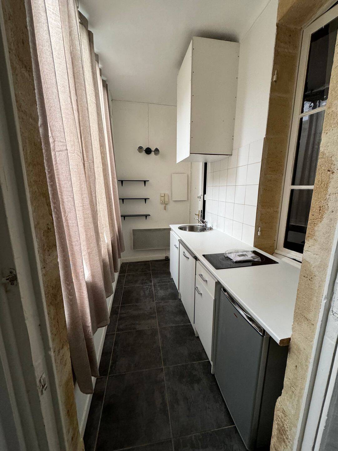 Appartement 1 pièce 27 m² · à Bordeaux · 26,6 m² · 633 €/mois