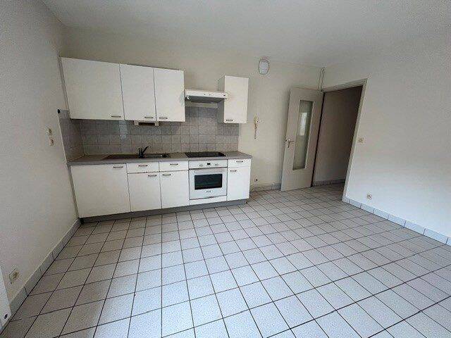 Appartement 2 pièces 30 m² · à Montrond-les-Bains · 30,4 m² · 345 €/mois