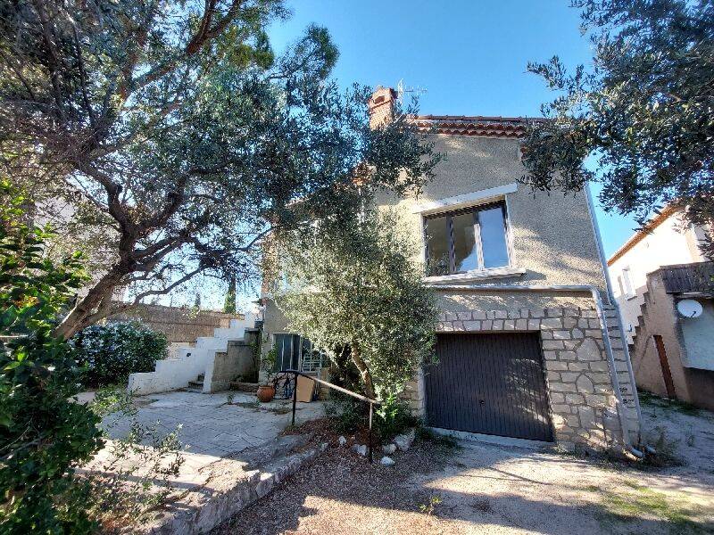 Maison 4 pièces 108 m² · à Saint-Saturnin-lès-Avignon · 108 m² · 1 148 €