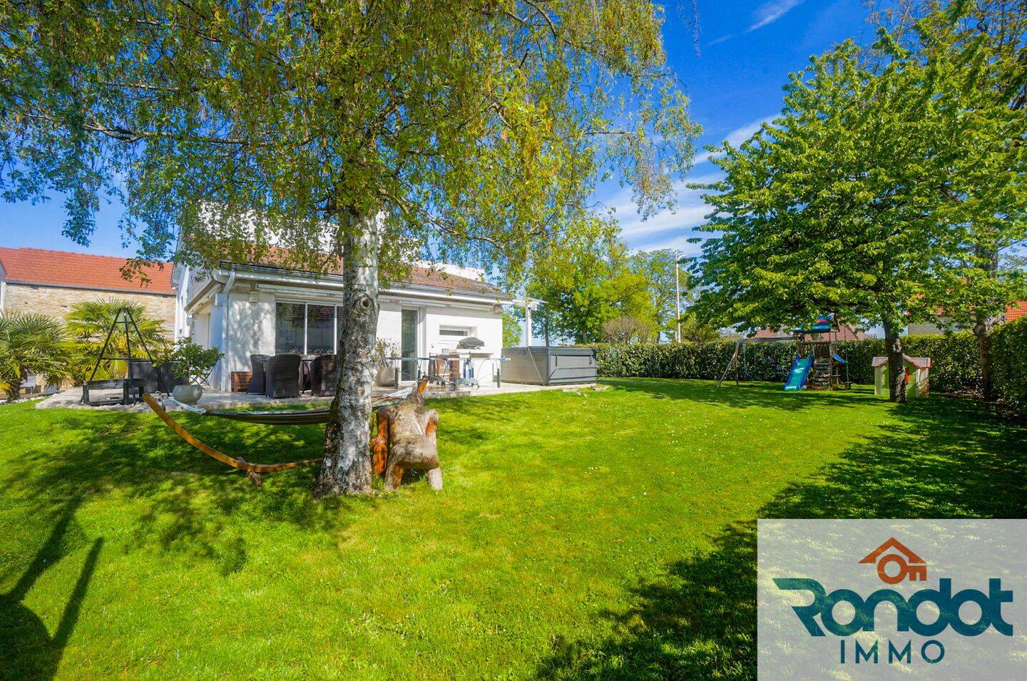 Maison 6 pièces 170 m² · à Marsannay-le-Bois · 170 m² · 430 000 €