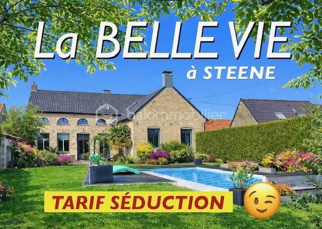 Maison 7 pièces 270 m² · à Wormhout · 270 m² · 548 900 €