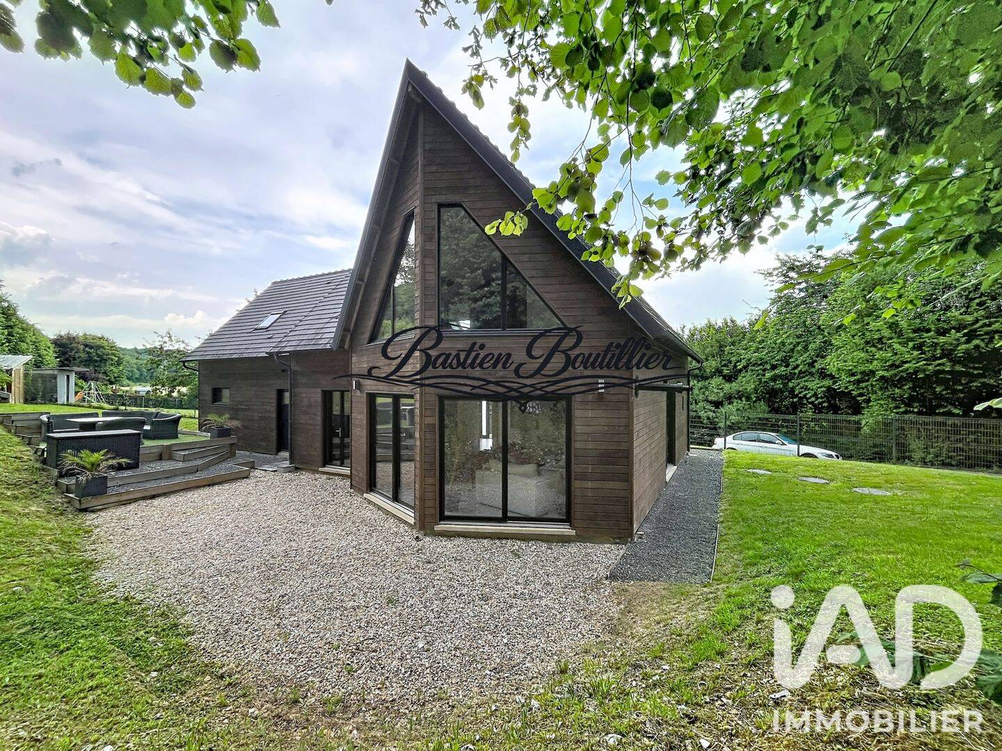 Maison 7 pièces 143 m² · à Lyons-la-Forêt · 142,9 m² · 349 000 €