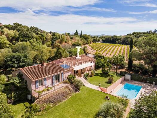 Villa à vendre 899 000 € 6 pièces 4 chambres 150 m² 2 245 m² de terrain Le Plan-de-la-Tour 83120