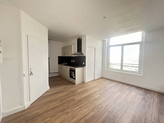 Appartement à louer 395 € 1 pièce 22,4 m² RDC Nord Le Cateau-Cambrésis 59360