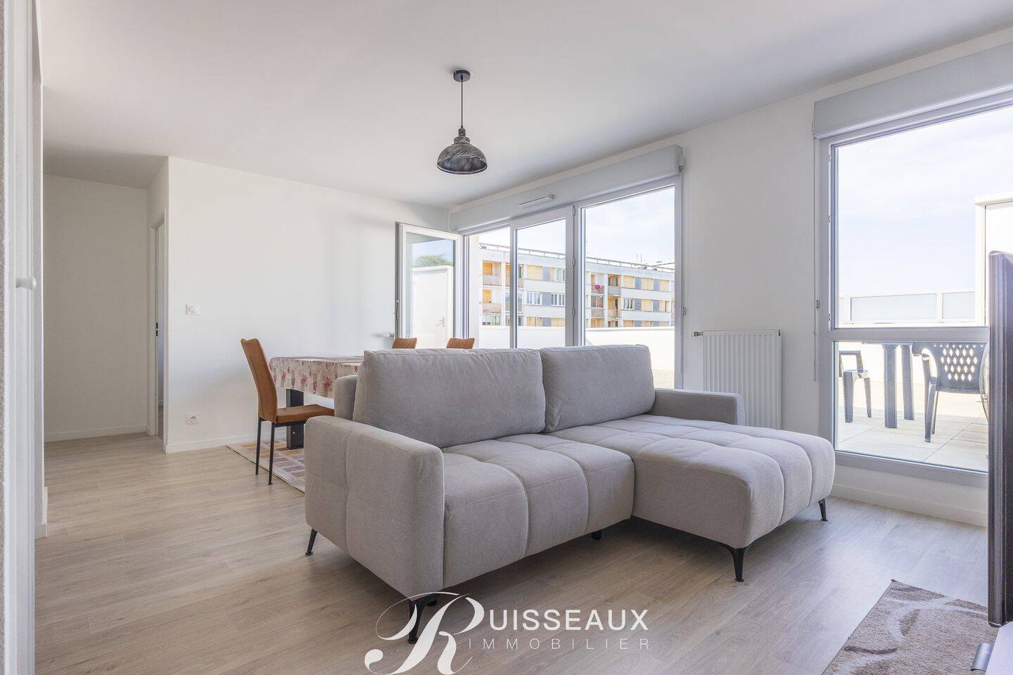 Appartement 3 pièces 65 m² · à Chenôve · 64,6 m² · 203 000 €