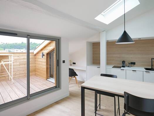 Appartement à louer 620 € 2 pièces 1 chambre 30,9 m² Étage 4/4 Saint-Étienne 42000