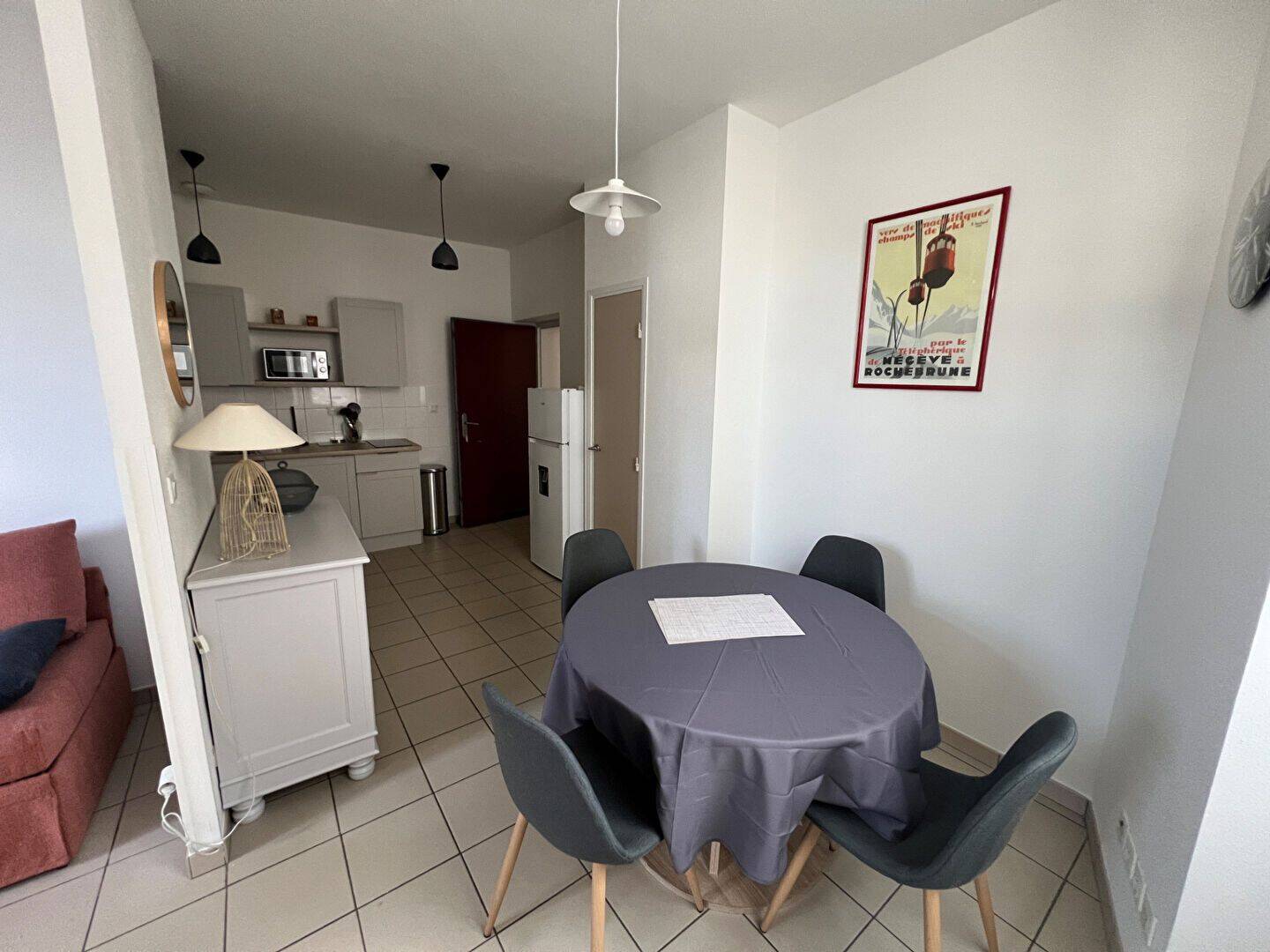 Appartement 1 pièce 34 m² · à Roanne · 34,4 m² · 403 €