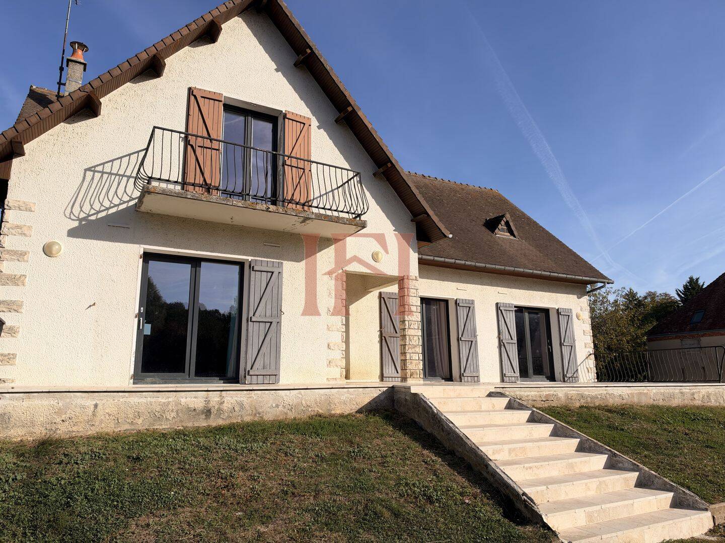 Maison 7 pièces 198 m² · à Cloyes-les-Trois-Rivières · 197,8 m² · 225 000 €