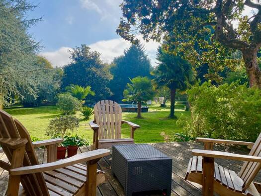 Maison à vendre 812 000 € 15 pièces 1 chambre 594 m² 30 000 m² de terrain Champagne 17620