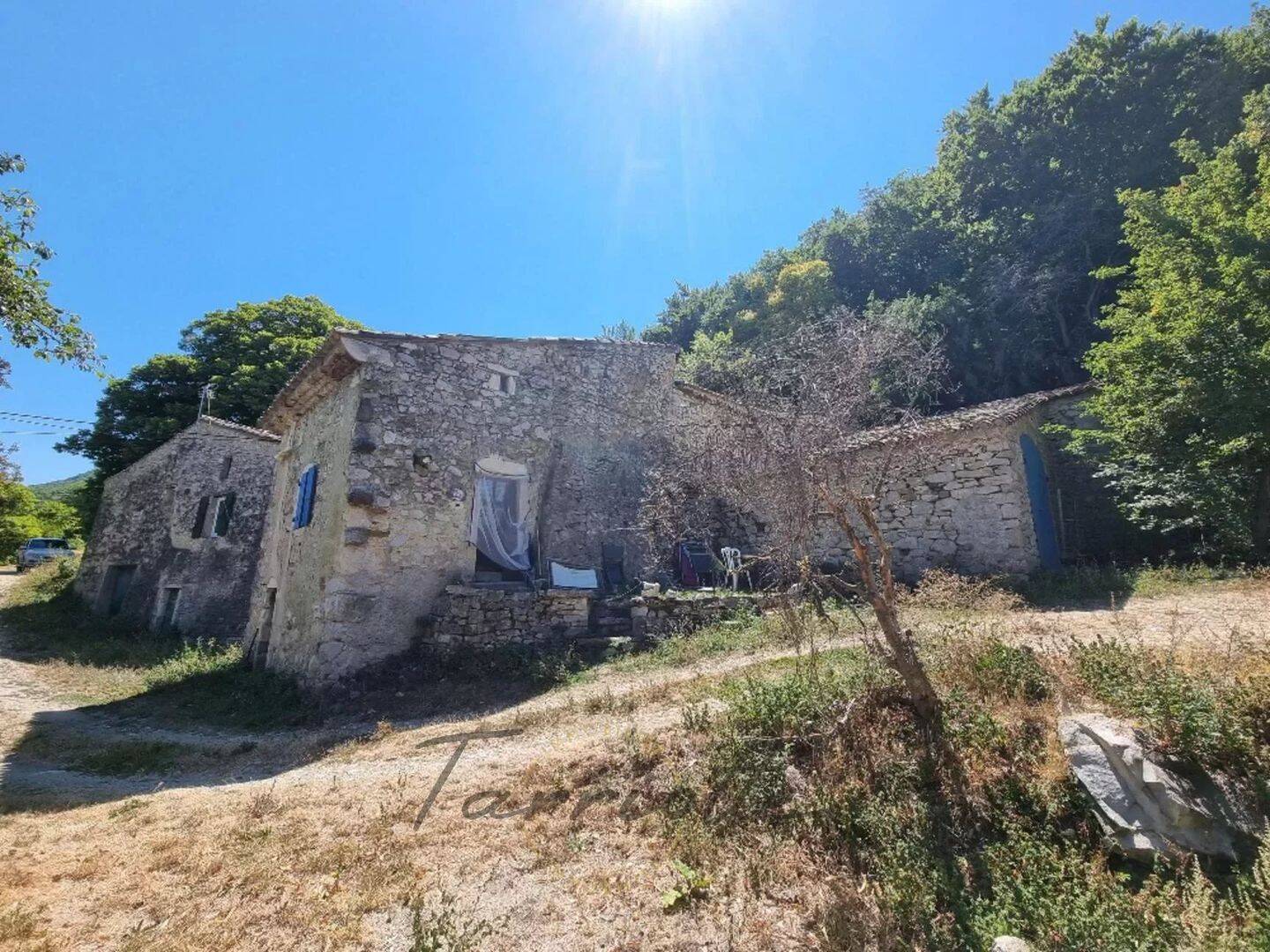 Maison 12 pièces 178 m² · à Roche-Saint-Secret-Béconne · 178 m² · 399 000 €