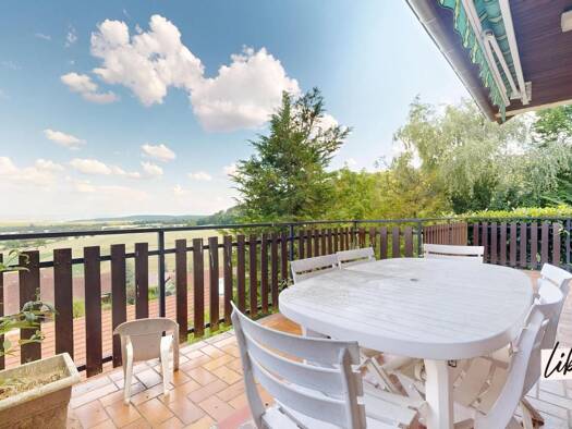 Maison à vendre 295 000 € 5 pièces 3 chambres 101 m² 771 m² de terrain Corcelles-les-Monts 21160