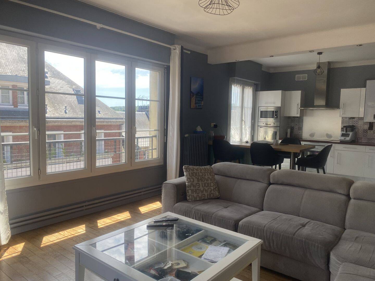Appartement 9 pièces 148 m² · à Lisieux · 148 m² · 229 500 €