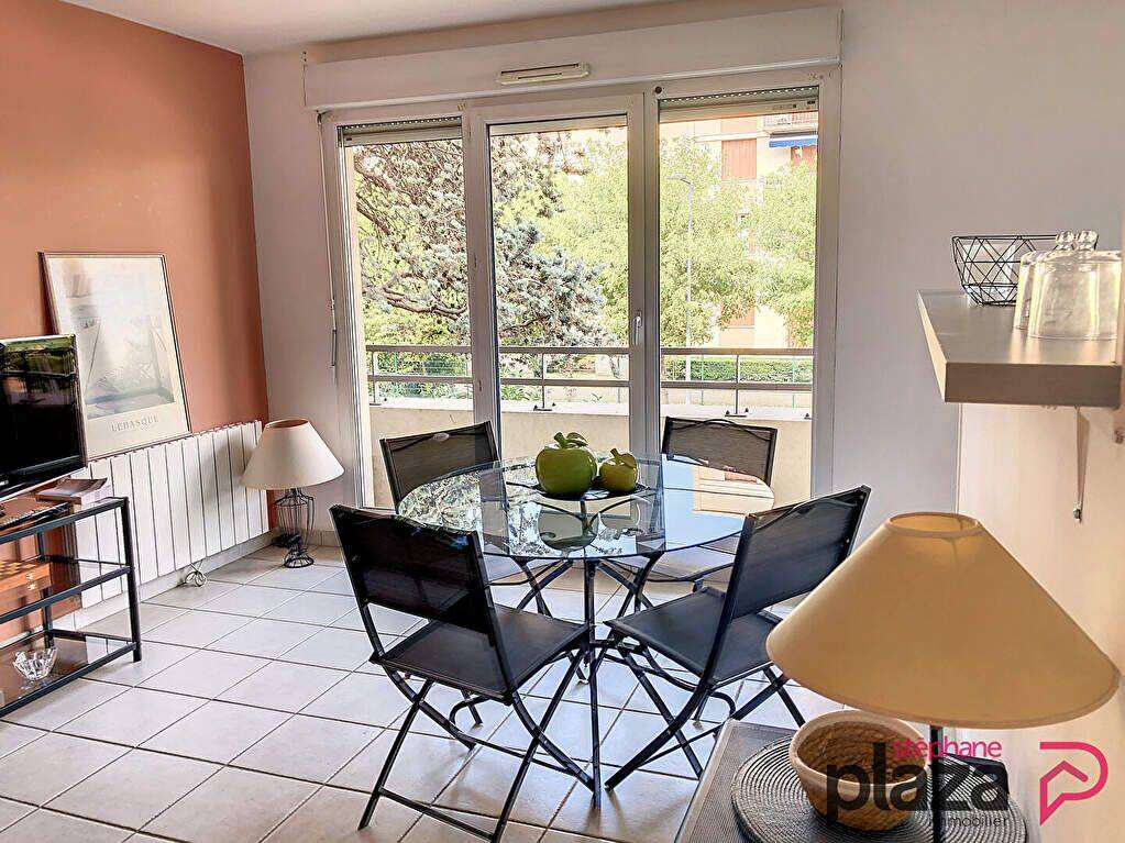 Appartement 2 pièces 46 m² · à Villeurbanne · 46,4 m² · 877 €