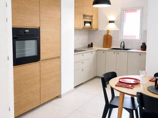 Appartement à vendre - neuf 550 000 € 4 pièces 3 chambres 81 m² dès le 31/03/2026 Gambetta Hyères 83400