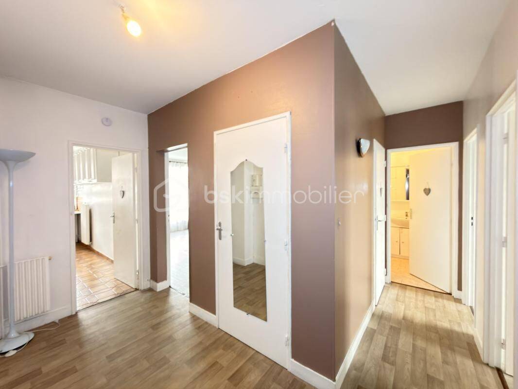 Appartement 3 pièces 71 m² · à Livry-Gargan · 70,8 m² · 177 000 €