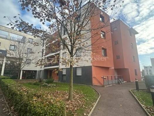 Appartement à vendre 82 000 € 1 pièce 30,6 m² RDC/4 Fontaine Saint Martin-Geldrop Saint-Cyr-l'École 78210
