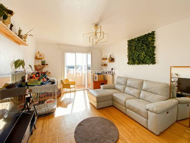 Appartement à vendre 182 000 € 3 pièces 2 chambres 67 m² Étage 3/4 Minimes Toulouse 31200