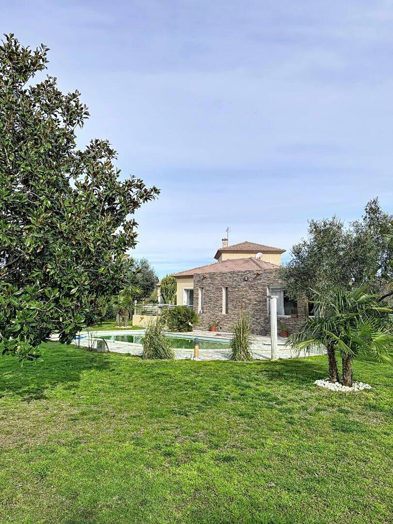 Maison 5 pièces 210 m² · à Lucciana · 210 m² · 610 000 €
