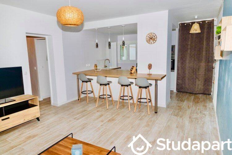 1 pièce 9 m² · à Marignane · 9 m² · 490 €