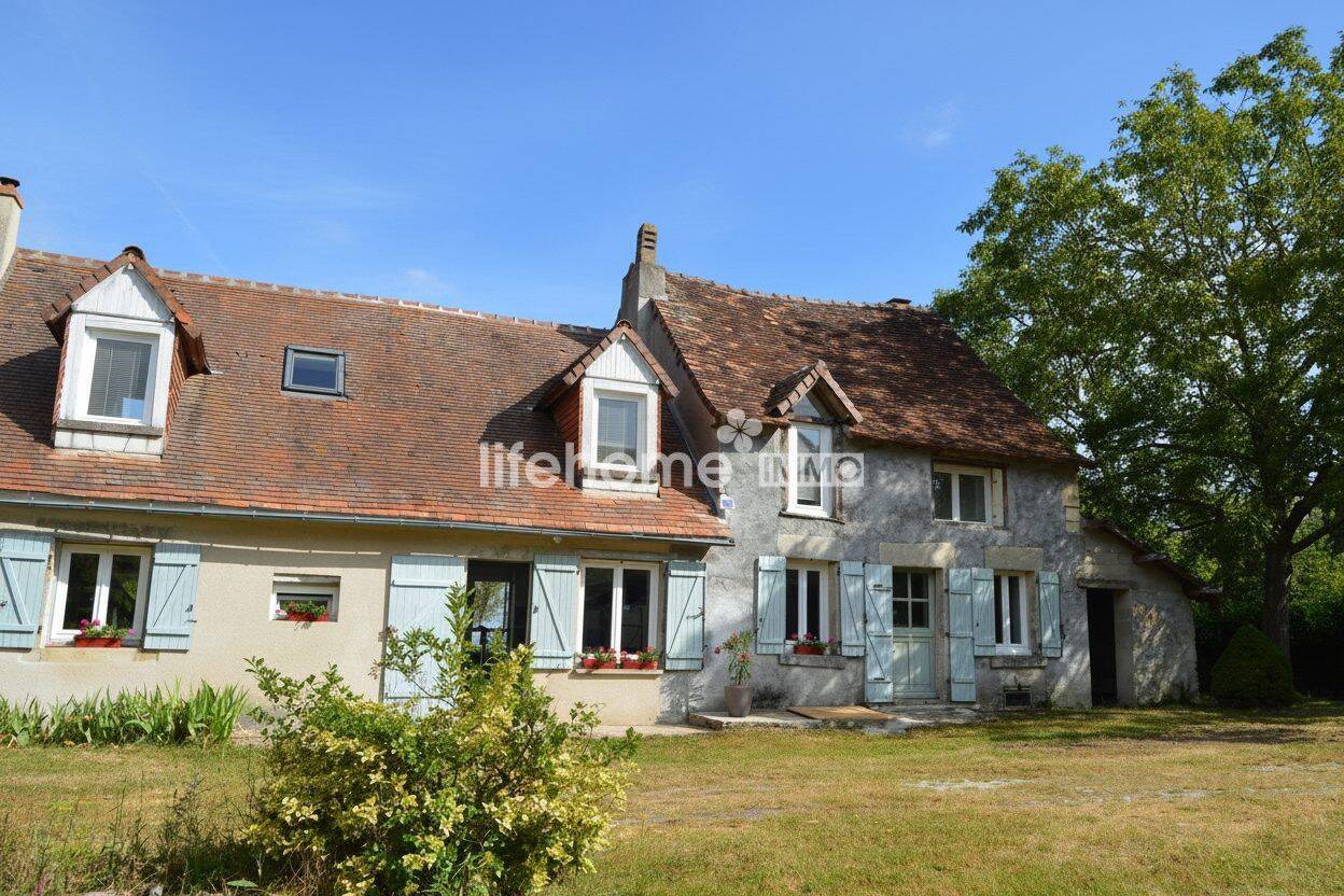 Maison 7 pièces 340 m² · à Buzançais · 340 m² · 390 000 €