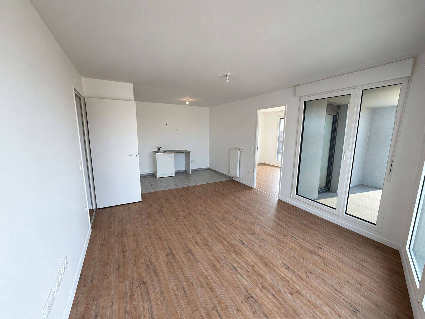 Appartement 2 pièces 55 m² · à Pantin · 54,6 m² · 1 389 €/mois