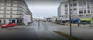 Local commercial à louer 2 211 € 104 m² de surface de vente Saint-Brieuc 22000
