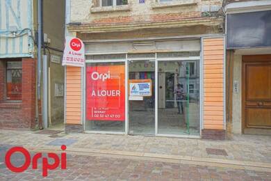 Local commercial à louer 650 € 53 m² de surface de vente Centre Ville Bernay 27300