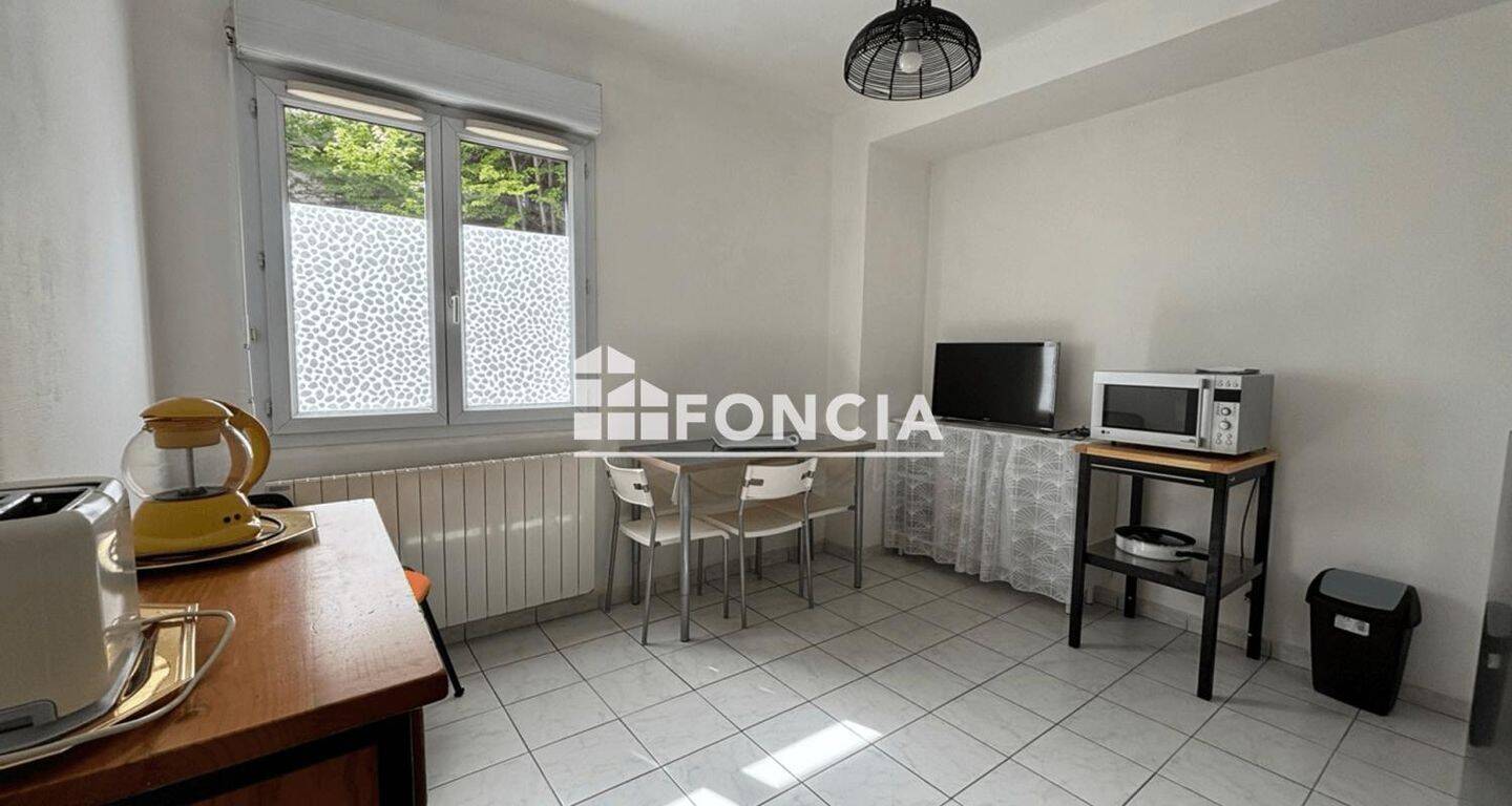 Appartement 1 pièce 31 m² · à Villeurbanne · 30,6 m² · 710 €