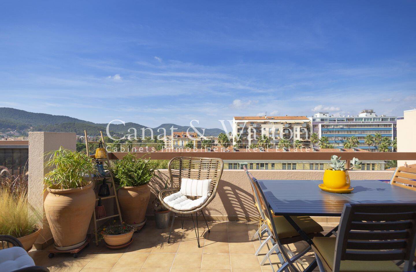 Appartement 5 pièces 80 m² · à Hyères · 80 m² · 477 800 €
