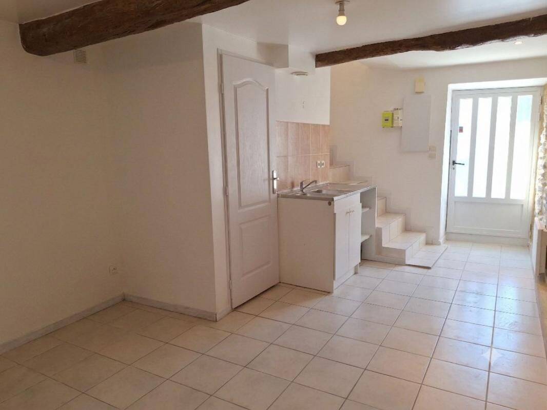 Maison 2 pièces 32 m² · à Bezouce · 31,7 m² · 575 €/mois