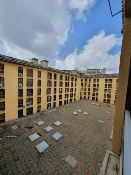 Appartement 2 pièces 42 m² · à Ajaccio · 42,4 m² · 720 €
