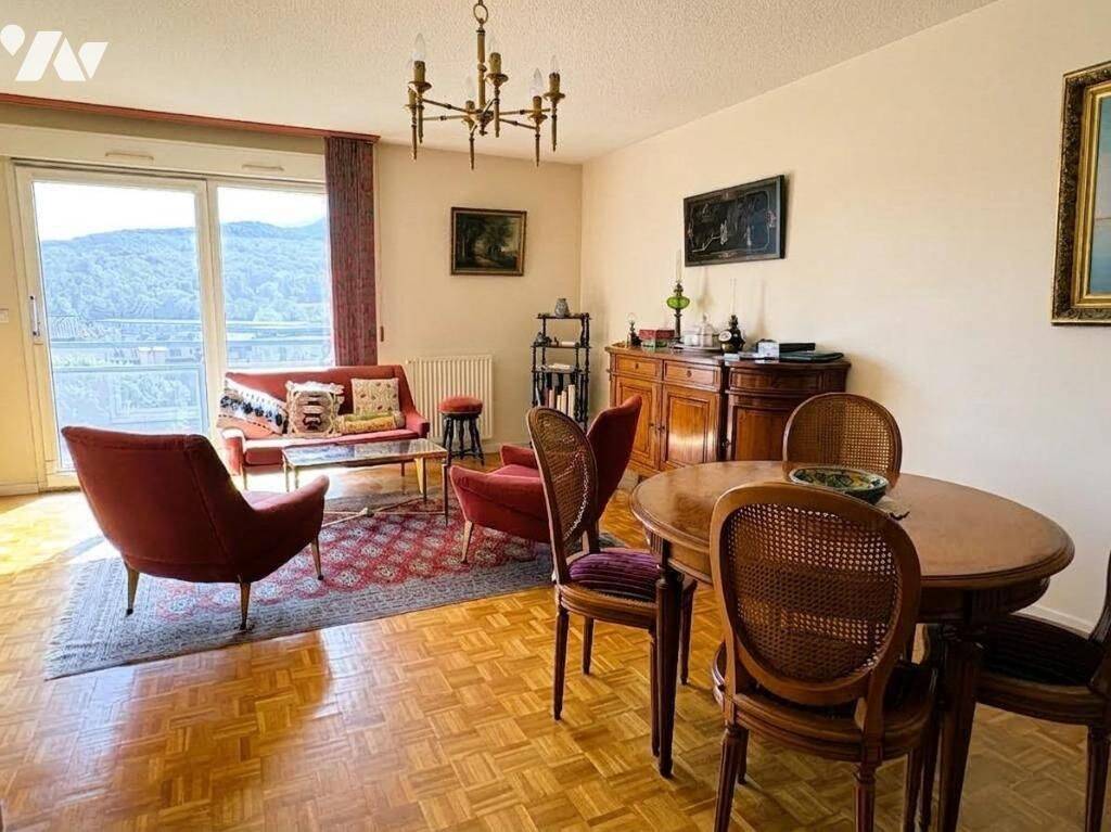 Appartement 4 pièces 128 m² · à Chambéry · 128 m² · 290 000 €