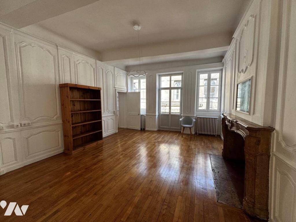 Appartement 4 pièces 99 m² · à Dole · 99 m² · 840 €