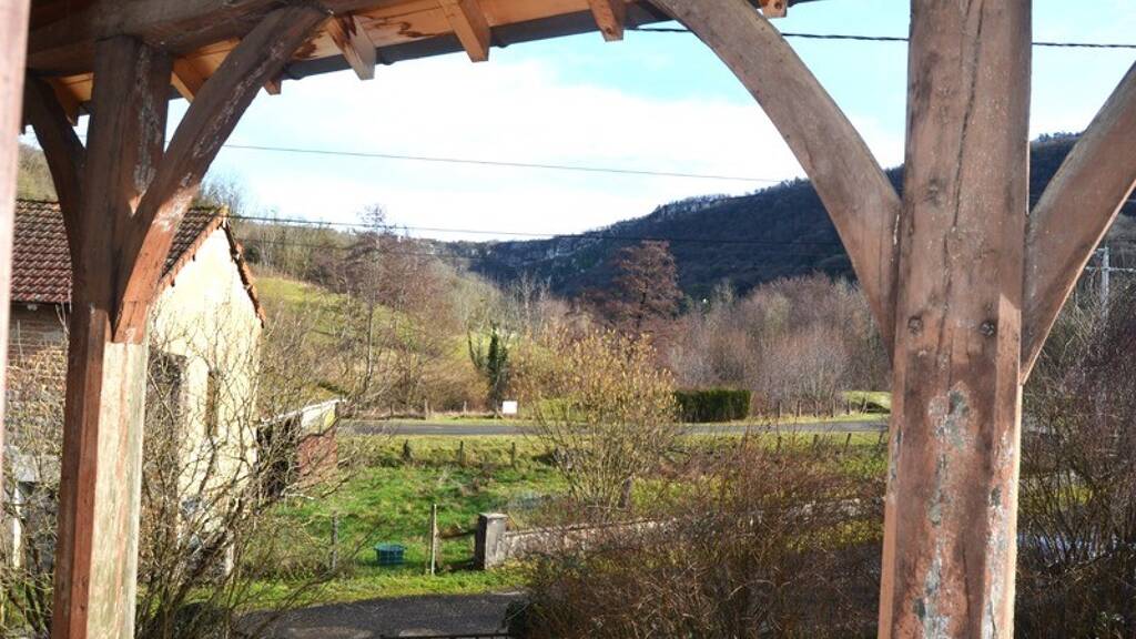 Maison à vendre 143 000 € 6 pièces 3 chambres 186 m² 2 315 m² de terrain Gizia 39190