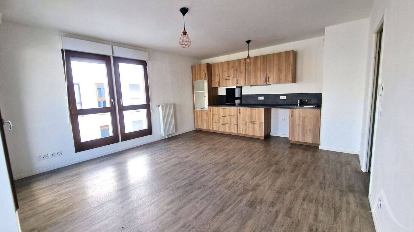 Appartement 3 pièces 58 m² · à Mantes-la-Ville · 57,5 m² · 175 000 €