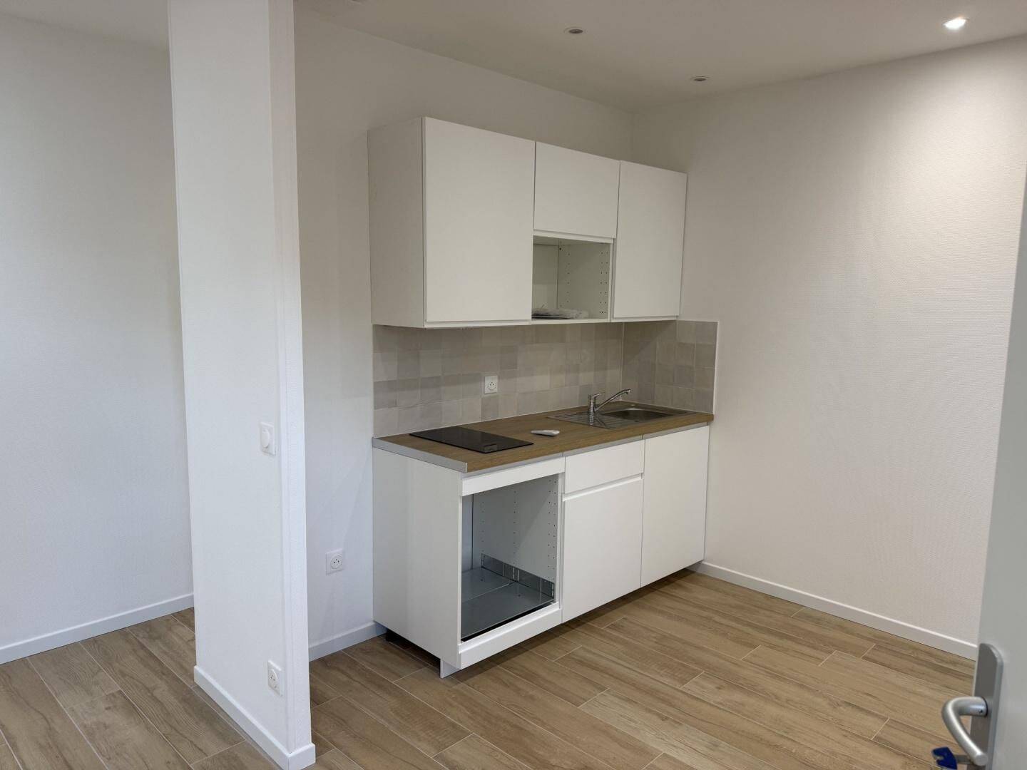 Appartement 1 pièce 30 m² · à Marseille 5ème Arrondissement · 30 m² · 710 €