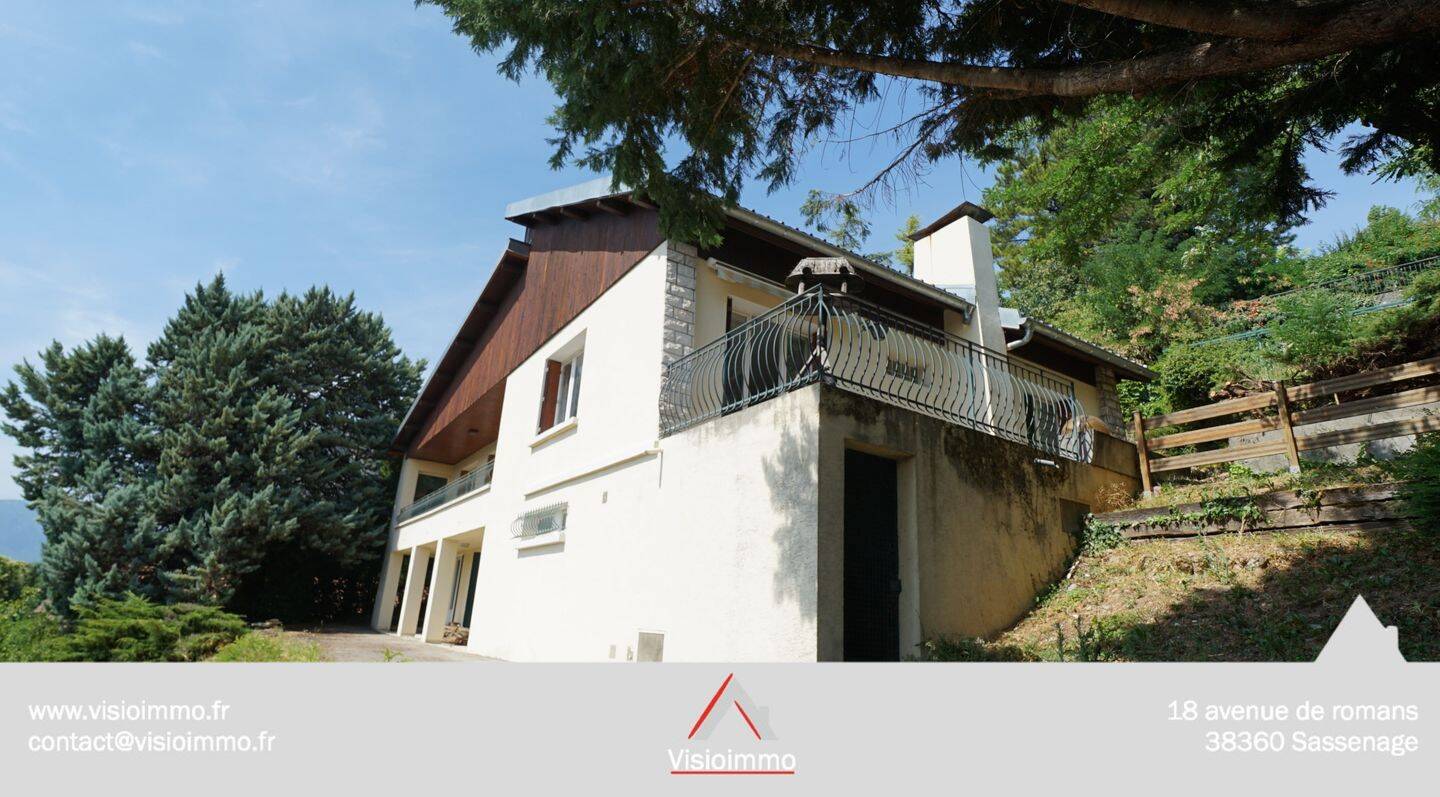 Maison 6 pièces 179 m² · à Saint-Martin-le-Vinoux · 179 m² · 435 000 €