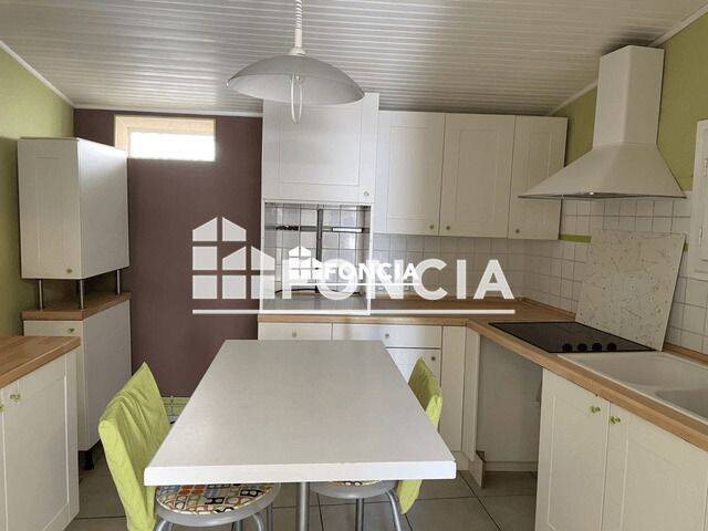 Maison 2 pièces 58 m² · à Cenon · 58,4 m² · 887 €/mois